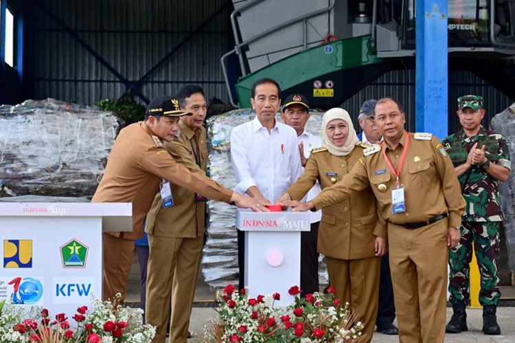 Guyurkan Anggaran Rp824 Miliar, Presiden Jokowi Resmikan 3 TPA di Jawa Timur, Dapat Tampung 1.050 Ton Sampah per Hari