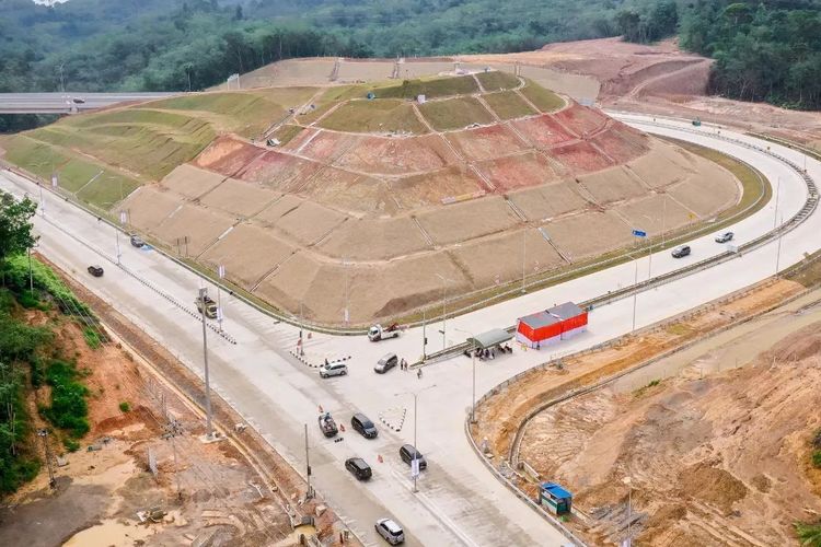 Megaproyek Rp56 Triliun Ditinggal Konglomerat, Pembangunan Jalan Tol Terpanjang Kini Akan Dilelang Ulang, Kok Bisa?