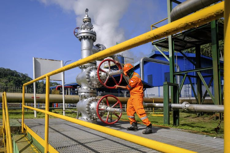 Beli Sertifikat Energi Rp5,2 Miliar, Coca Cola Indonesia Dapat Suplai Listrik EBT dari PLN Sebesar 90 GWh sampai 2025