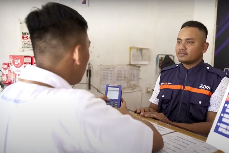 Saleh Sukses Beri Kemudahan Nelayan Muara Gembong, AgenBRILink Jadi Solusi