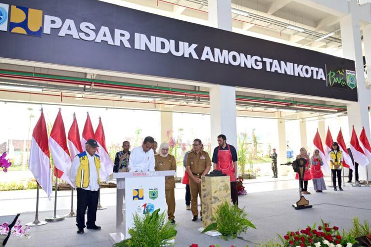 Habiskan Cuan Rp166,7 Miliar, Pasar yang Baru Diresmikan di Jawa Timur Ini Mampu Tampung 2.700 Kios dan Los, Terbesar Se-Indonesia!