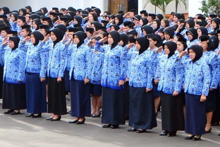 Wow! Gaji PNS Lulusan Magister S2 Tahun Depan Bisa Kantongi Sampai Rp3 Juta, Golongan Berapa?