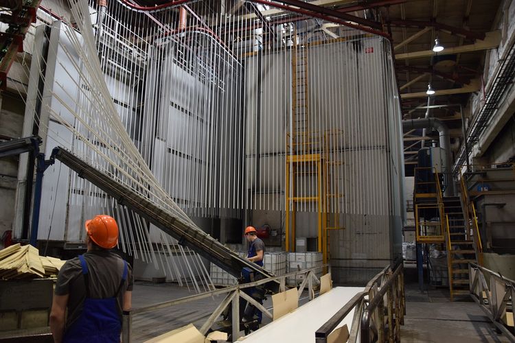 Bisa Kurangi Investasi Sampai Rp700 Juta! Smelter Alumunium di Kalimantan Utara Ini Hasilkan Produksi 700 Ribu Ton