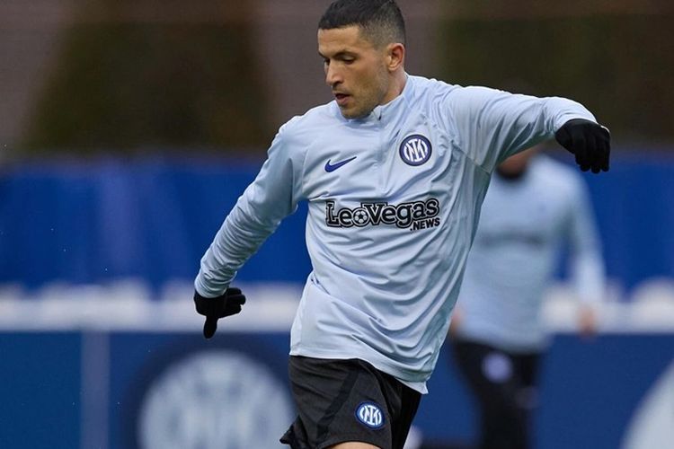 Ada Udang di Balik Batu dalam Rencana Inter Milan ‘Tendang’ Stefano Sensi ke Leicester City di Bursa Transfer Januari 2024