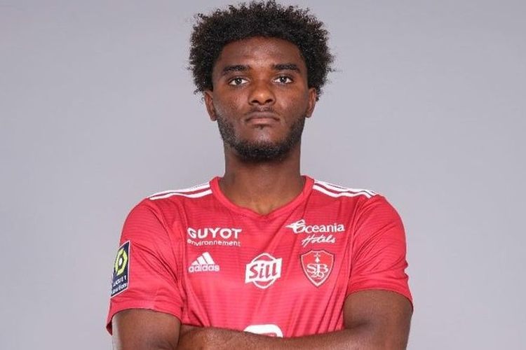 AC Milan Siap Rebutan Gaet Bek Murah Meriah dari Liga Prancis di Bursa Transfer 2024