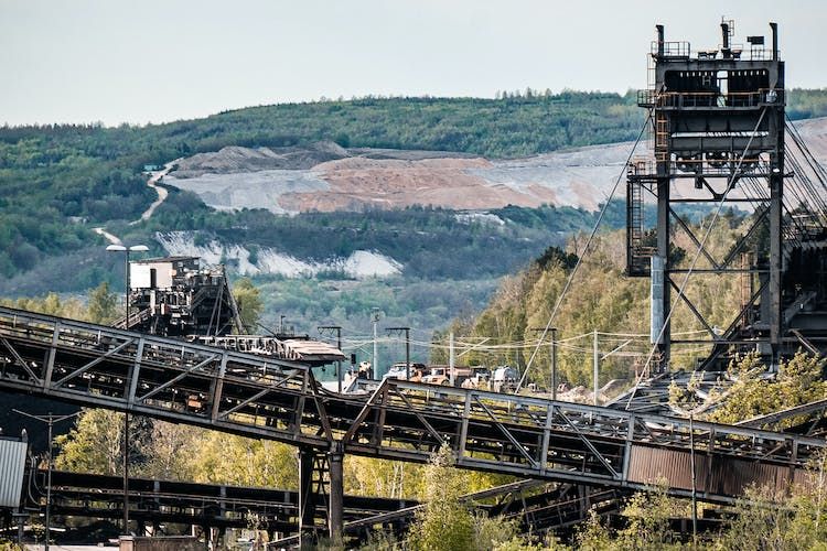 Serap 1700 Pekerja, Smelter Nikel Rp5 Triliun di Kalimantan Timur yang Baru Diresmikan 1 Bulan Malah Kebakaran, Korbannya…