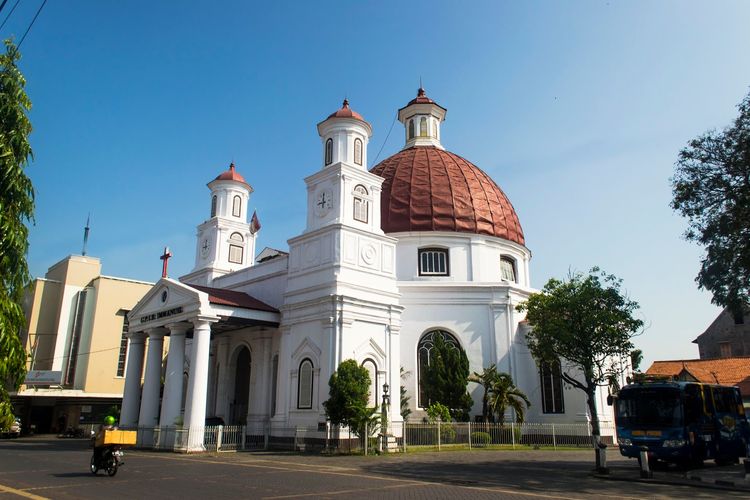Dibangun pada Tahun 1753, Gereja di Semarang Ini Miliki Gaya Arsitektur dan Desain Kubah yang Unik