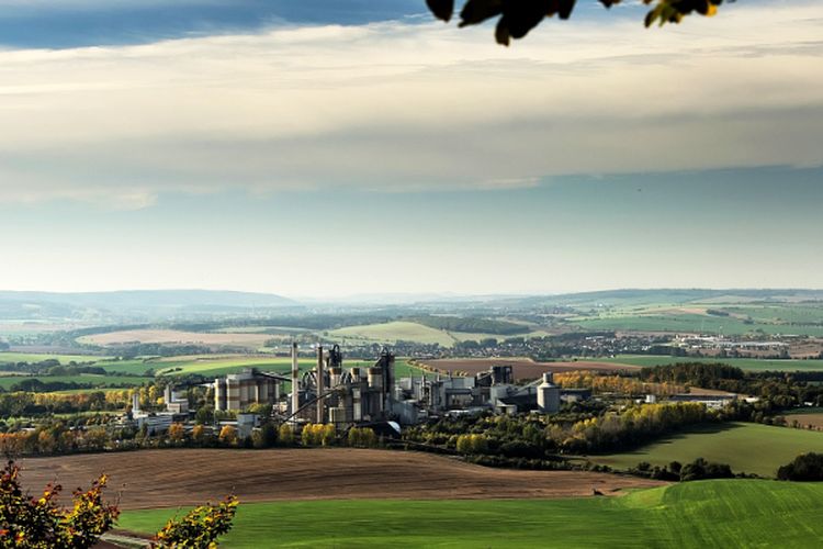 Telan Dana Rp500 Miliar, Pabrik Farmasi Besutan PT Kalbe Farma di Cikarang Bekasi Ini Gunakan Teknologi Robotik, Produksi Apa?