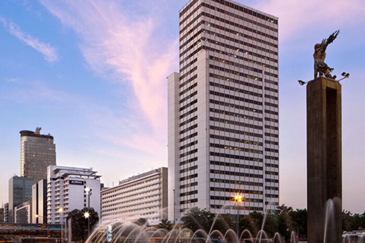 Menelan Dana 19,8 Juta USD, Gedung yang Digagas oleh Soekarno Ini Jadi Rujukan Jepang Membangun Bangunan Pencakar Langit