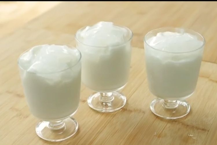 Segar dan Gurih, Inilah Resep Coconut Milkshake Cocok Jadi Menu Buka Puasa Praktis, Auto Jadi Favorit Keluarga!