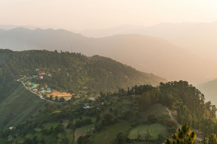 30 Km Dari Tasikmalaya, Desa Unik di Jawa Barat Ini Menolak Listrik dan Teknologi Modern