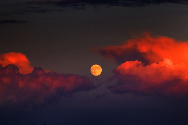 Sering Bangun Jam 3 Pagi? Ternyata Kebiasaan Ini Bisa Bikin Muslim Merasakan 7 Keistimewaan Ini Selama di Dunia