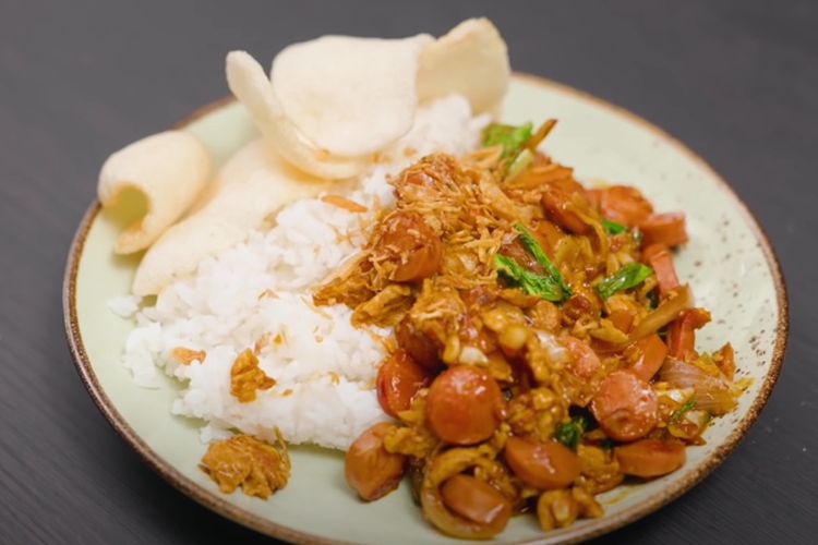 Isinya Bahan Favorit Semua! Coba Resep Nasi Gila, Menu Sahur Praktis Untuk Anak Kos yang Paling Enak Buat Jadi Teman Nasi