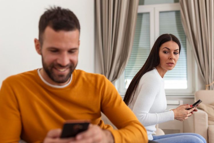 Mengerikan! Begini Gambaran Azab Suami yang Selingkuh dari Istrinya di Neraka Menurut Islam