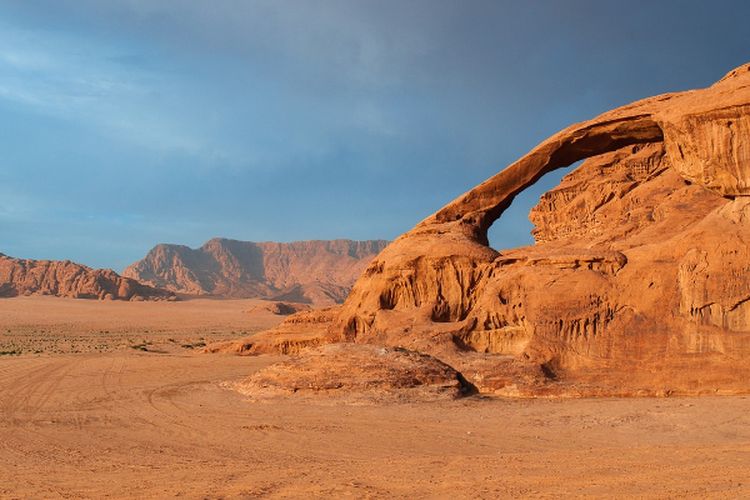 Bintan Rasa Timur Tengah, Bekas Tambang Bauksit di Kepulauan Riau Kini Jadi Gurun Pasir Instagrammable