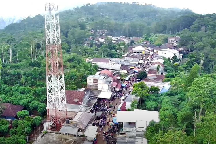 Terpencil di Hutan Trenggalek, Pasar Tradisional Jawa Timur dekat Ponorogo Ini Selalu Ramai di Waktu Tertentu