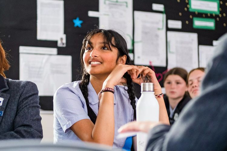 Lokasinya Langsung Menghadap Laut, SMA Bergengsi di Inggris Ini Ternyata Punya Sekolah Saudara di Afrika Selatan