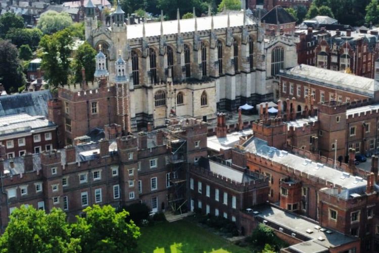 Jadi Incaran Sutradara Film, Sekolah Warisan Raja Inggris Ini Bikin Murid bak Belajar di Era 584 Tahun Silam