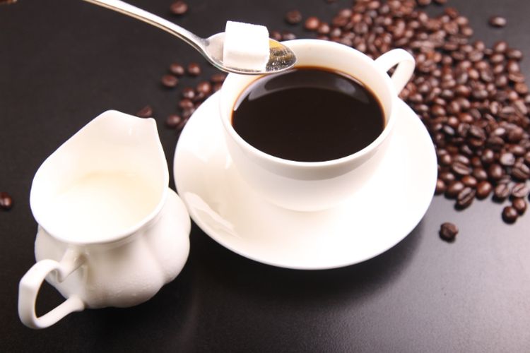 Tak Sadar Ada Sianida di Kopi Mirna, Begini Paniknya Hanie usai Cicipi Minuman Mirna Salihin
