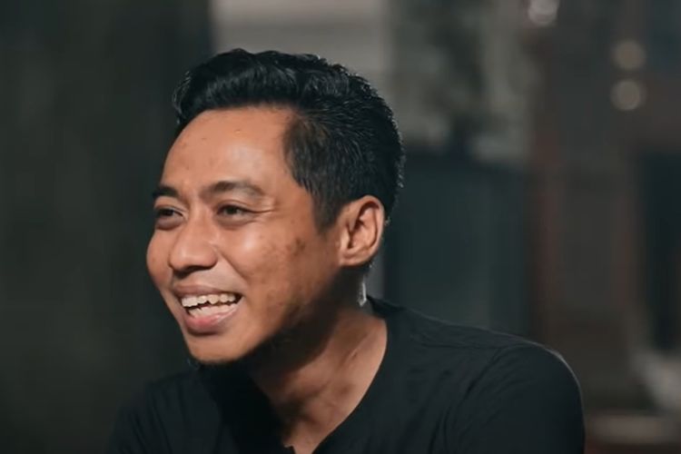 Nekat Resign Jadi Direktur Bank Bergaji Rp3,59 Miliar, Pria Ini Pilih Jualan Bawang: Begini Nasibnya Sekarang