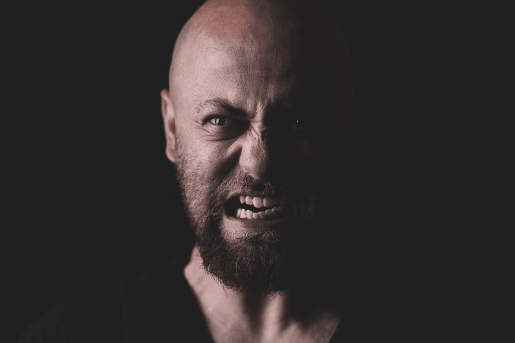 Jangan Lakukan 13 Kebiasaan Ini Jika Tidak Ingin Dibenci Orang, Nomor 3 Sungguh Tak Terduga