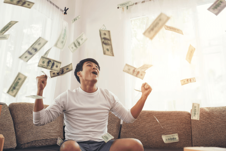 Jelang Tahun Baru, 6 Weton Ini Akan Dikejar-kejar Rezeki Uang Banyak dari Segala Penjuru Arah