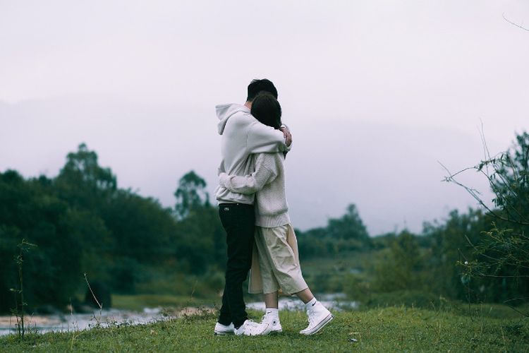 INFJ-ENFJ Perfect Couple? MBTI Introvert dan Ekstrovert Ini Bakal Jadi Pasangan Langgeng, Ini Alasannya