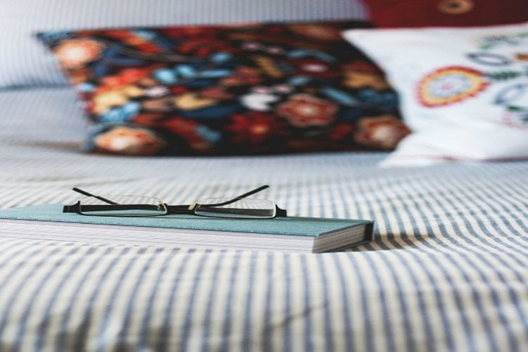 Kamu Tahu? Motif Kain Sprei Favoritmu Ternyata Bisa Berbicara Banyak Tentang Sifatmu Loh