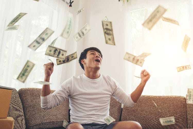 Siap-Siap Hujan Rezeki, Ini 7 Weton yang Akan Sukses di Awal November 2024