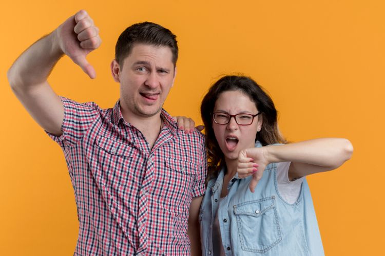 Meski Anda Wanita Cerdas, 6 Kesalahan Fatal Ini Ternyata Bisa Bikin Pria Jadi Ilfeel Kepadamu