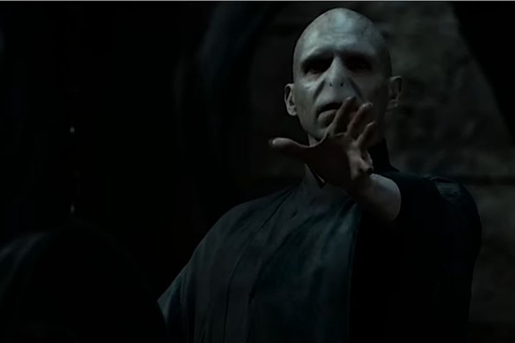 Cara Unik INTJ Jatuh Cinta, Kepribadian Langka Ini Bakal Mirip Sosok Voldemort: Misterius Tapi Plot Twist?