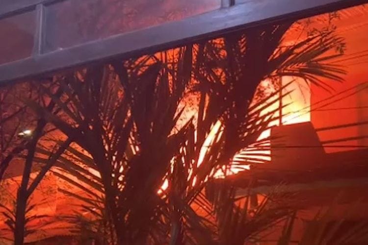 Kebakaran Ludeskan 3 Rumah di Kampung Padat Penduduk Kota Bogor, Diduga Ini Penyebabnya