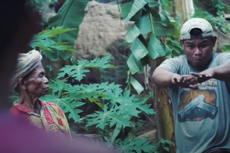 Unik! Semua Penduduk Desa di Kabupaten Buleleng, Bali Ini Berkomunikasi Tanpa Menggunakan Suara