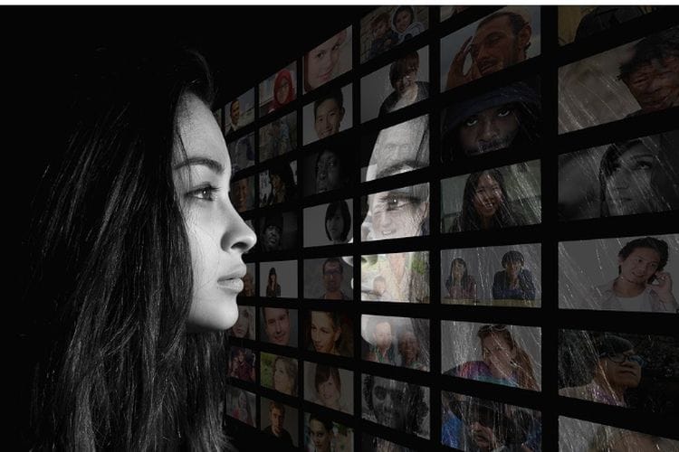 Kepribadian Anda Terbaca dari Foto Profil Media Sosial, Bahkan Gambar Tertentu Isyaratkan Gejala Depresi