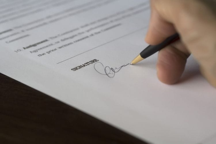 Membongkar Kepribadian Seseorang Lewat Tanda Tangan, Semakin Rumit Ternyata Sifatnya Seperti Ini