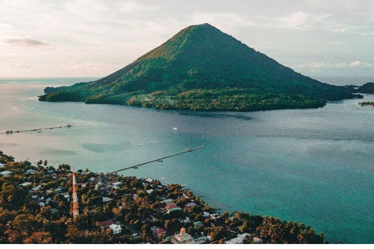 Pesona Surga Indonesia Timur, Wisata Bahari Maluku Ini Pernah Menjadi Tempat Pengasingan Bung Hatta