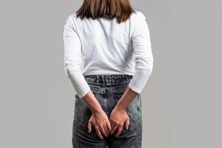 Tahukah Kamu? Pasangan Sering Kentut Ternyata Bikin Awet Muda