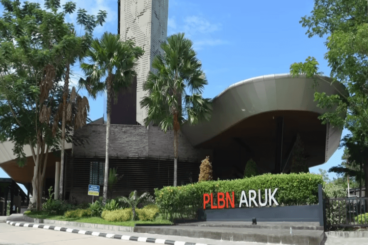 Bikin Iri Negara Tetangga! 6 Pos Perbatasan Indonesia Direnovasi Jokowi, No 3 Lebih Megah dari Malaysia