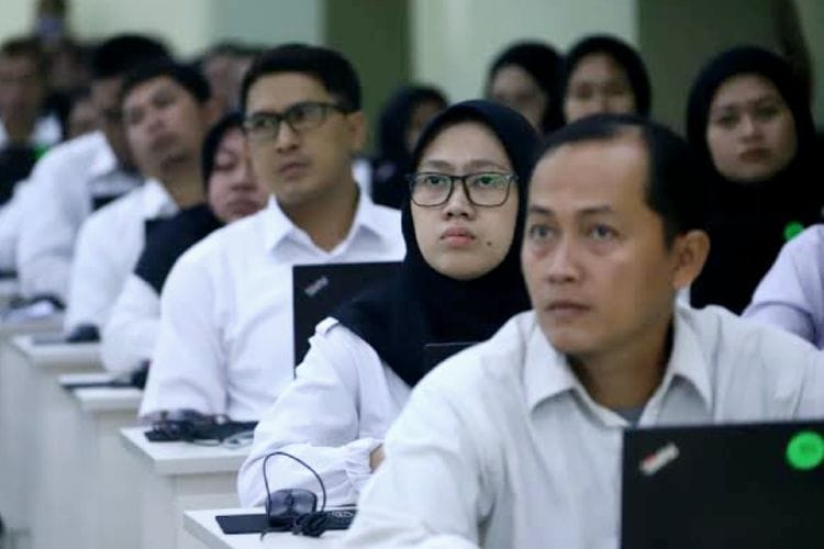 Honorer, Jangan Sampai TMS! Begini Cara Menggunakan Materai untuk Daftar PPPK Tahap 2