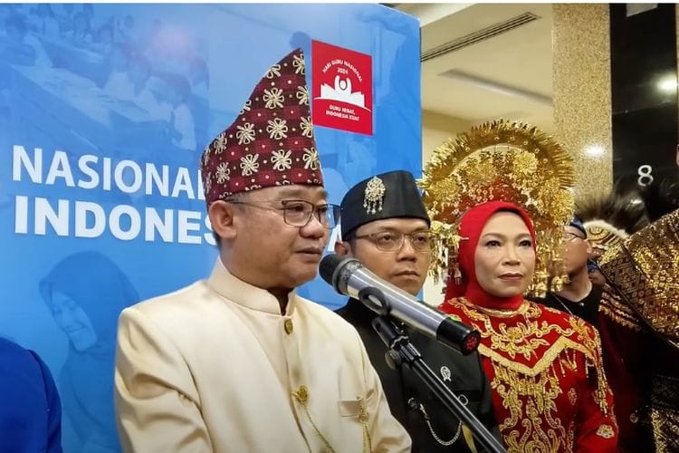 TIDAK SEMUA DAPAT! Kriteria Guru Honorer Ini Berhak Mendapatkan Tunjangan Kesejahteraan dari Abdul Mu’ti