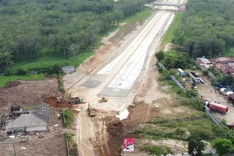 Jokowi Sukses Bangun Tol Terpanjang di Indonesia, Tapi Baru 50 Persen Jalan Tol Trans Sumatera Bisa Dilalui Kendaraan?