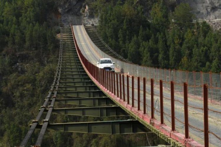 China Berulah Lagi! Kini Hadirkan Mega Proyek Jembatan Tanpa Kabel: Anggarannya Capai…