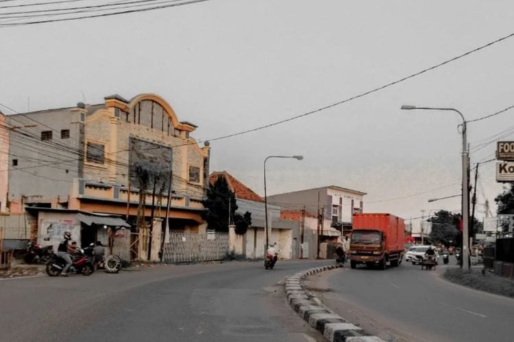 Kurang 16% Lagi Mega Proyek Pembangunan Seluruh Jalan di Cirebon Siap Beroperasi Penuh Tahun 2025