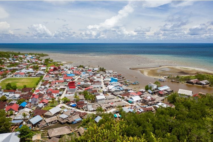 Kapasitas 150 Gbps, Meutya Hafid Pastikan Proyek Satelit SATRIA Ratakan Internet hingga Daerah 3T Indonesia