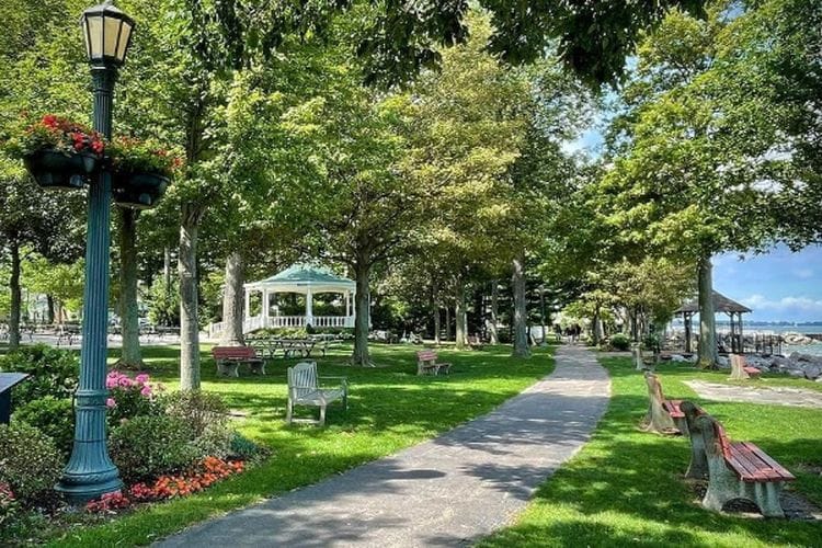 Tempat Healing Baru Warga Depok! Taman Kota Baru Makin Estetik Berkat Kucuran Dana Rp10,8 Miliar