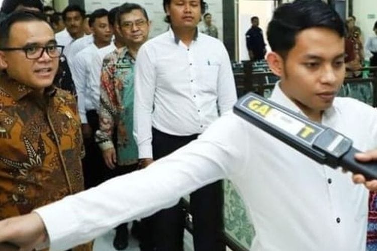 Tenaga Honorer Terpentok Masa Kerja di Bawah 2 Tahun, Masih Bisa Daftar PPPK Tahap 2?