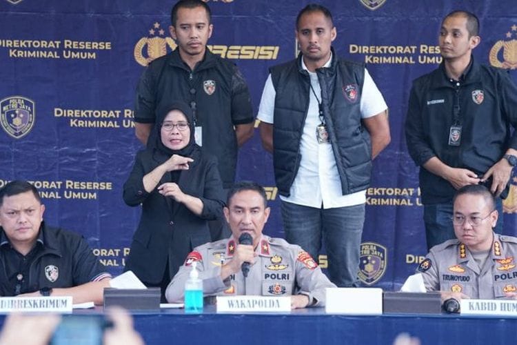 Aset Tembus 167 Miliar, Polda Metro Jaya Sita Barang Bukti Kasus Judi Online yang Libatkan Komdigi