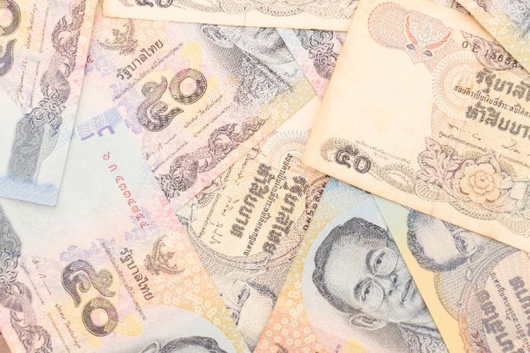 Keren! Kolektor Asal Madiun Ini Punya 233 Koleksi Uang Kuno dari Berbagai Generasi