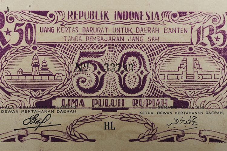 Aman dan Mudah! Ternyata Kamu Bisa Menjual Uang Kuno Indonesia di 3 Tempat Ini Loh