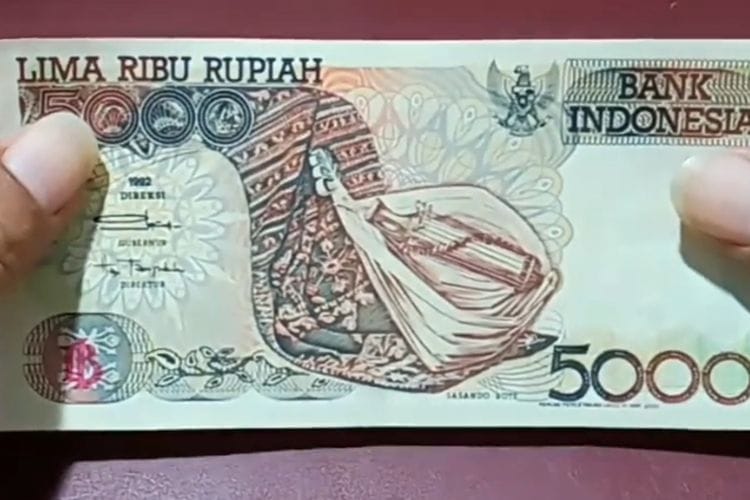 Punya Uang Kertas Jadul Pecahan 5000 Rupiah Sasando Rote Tahun 1992? Kolektor Siap Borong dengan Harga…